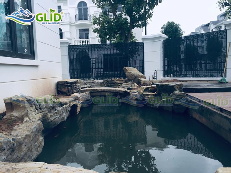 thiết kế thi công hồ cá koi Vinhome Long Biên