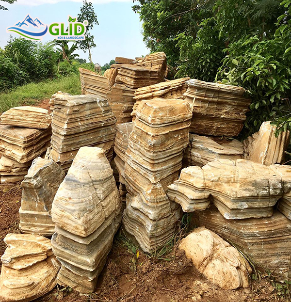 Gợi Ý Các Loại Đá Thi Công Hồ Cá Koi