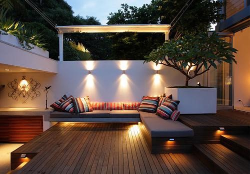 thiết kế thi công sân vườn hiện đại