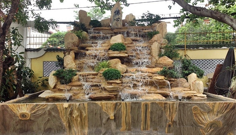Thiết kế thi công sân vườn